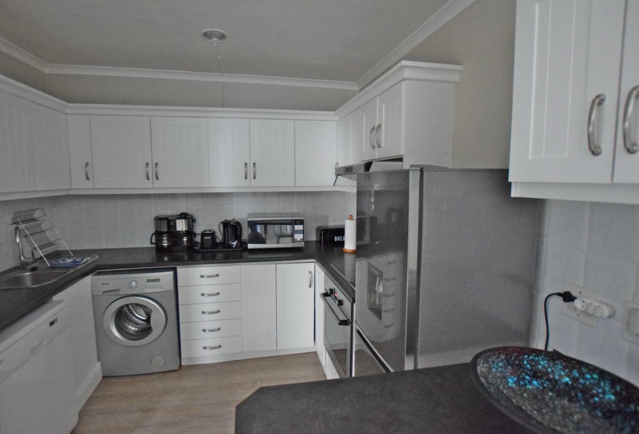 Apartment Dolphin House 赫曼努斯 外观 照片